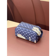 루이비* 돕키트 가방