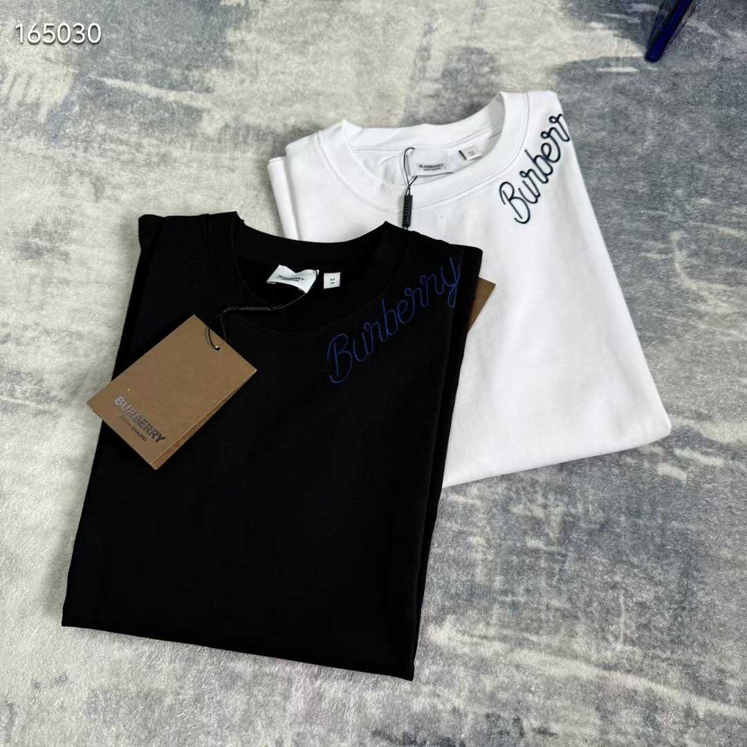 버버* 반팔티
