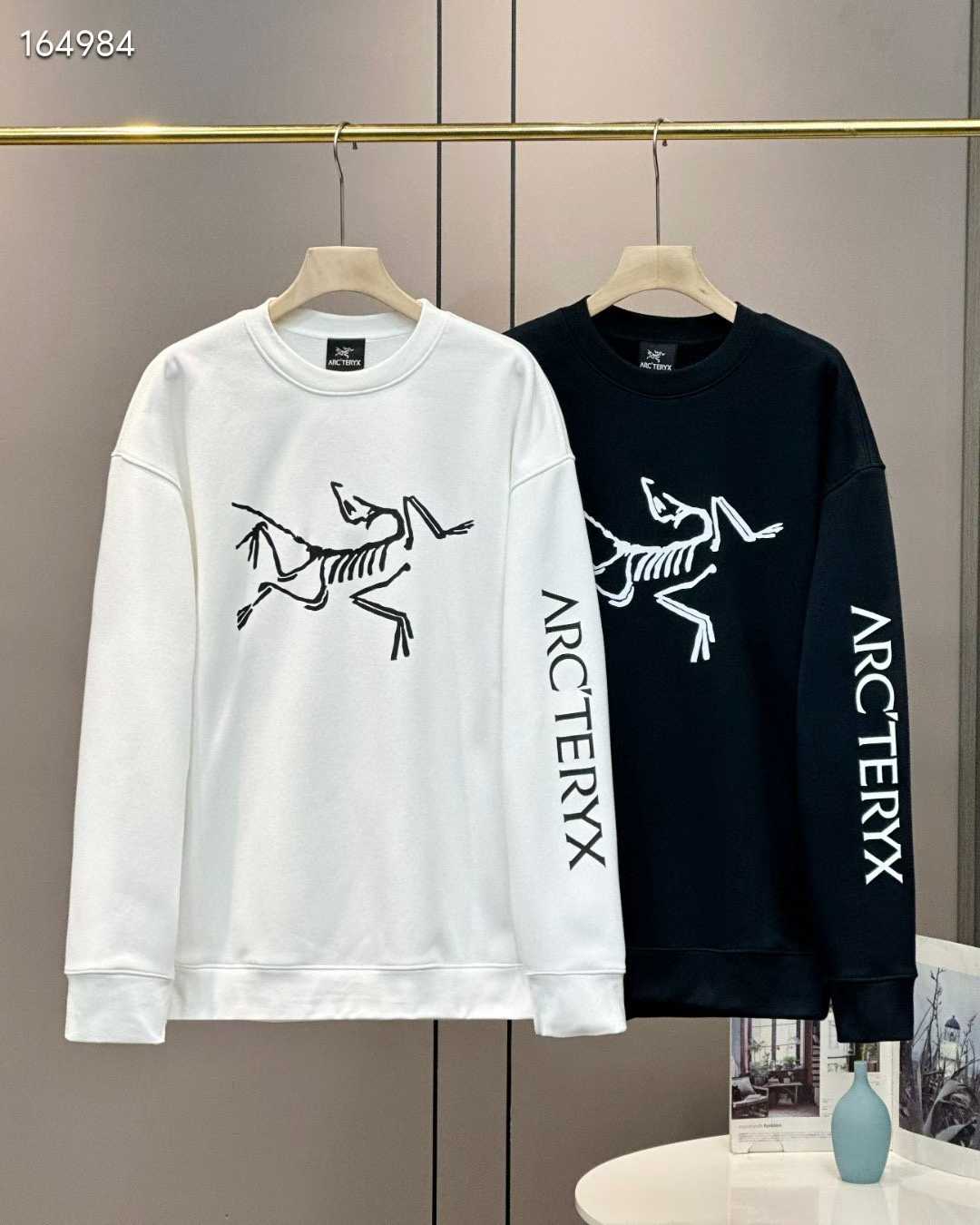 아크테릭* 맨투맨